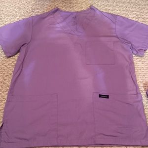Women’s scrubs